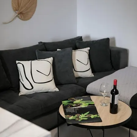 Depi'S Sea Horizon Apartments Mikri Vigla Buitenkant foto